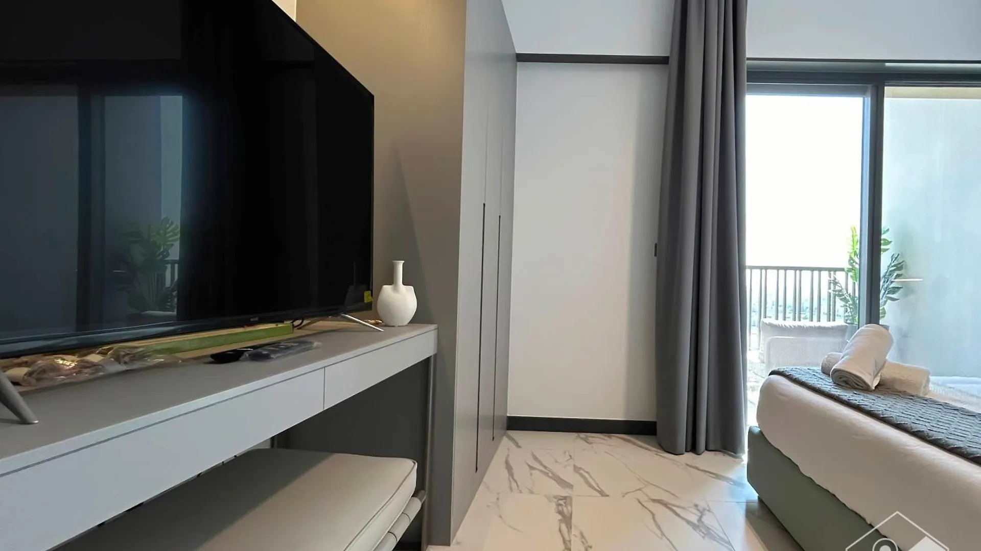 Modern Meydan Studio With Private Balcony Dubai