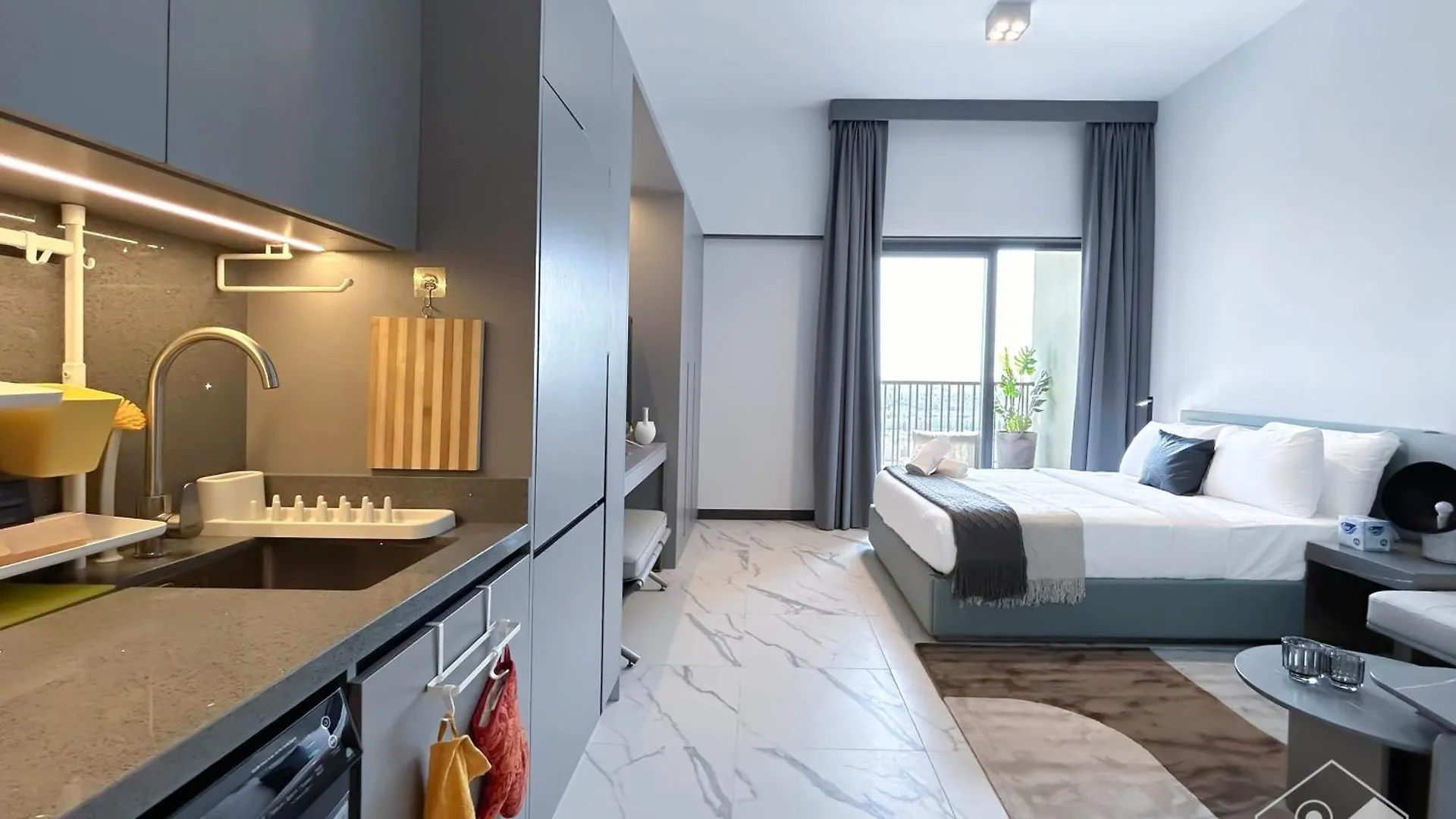 Modern Meydan Studio With Private Balcony Dubai Apartment